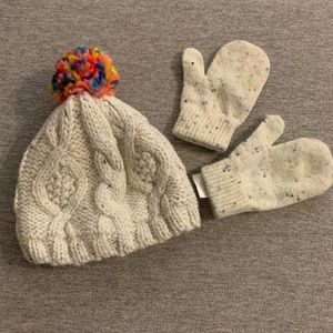Carters baby hat and mittens ivory multicolor thread & pompom size 12-24 months